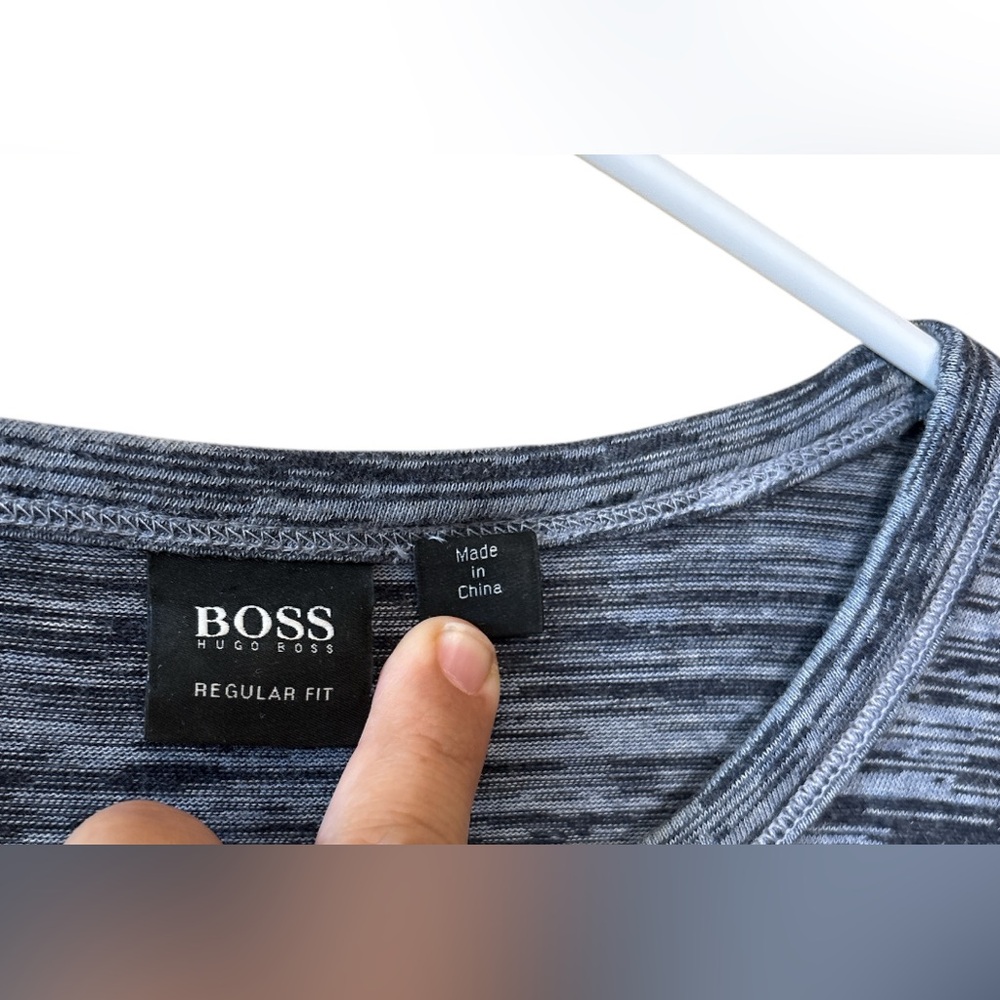 Hugo Boss Men's Textured Long Sleeve,Size M - Picture 2 of 8